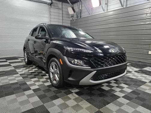 2023 Hyundai KONA SEL SUV