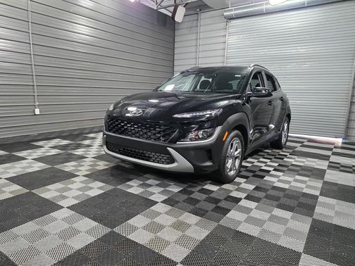 2023 Hyundai KONA SEL SUV