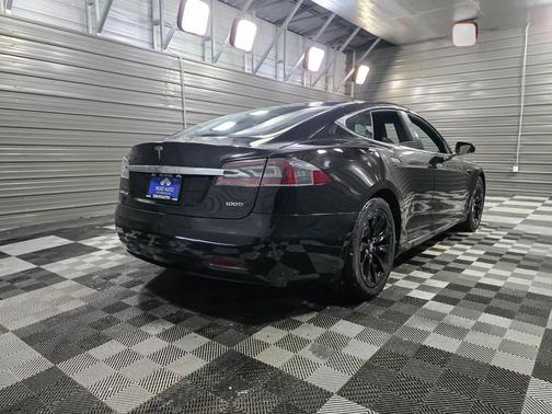 2018 Tesla Model S 75D