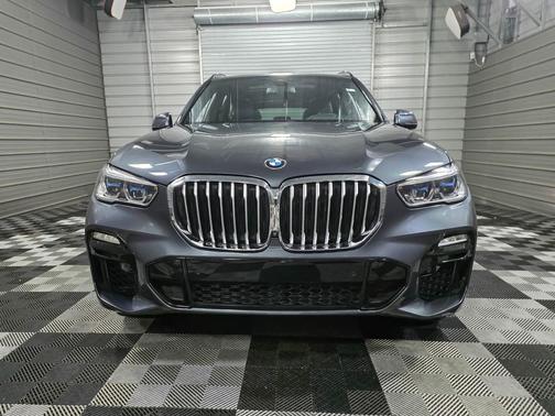Arctic Gray Metallic 2019 BMW X5 xDrive50i