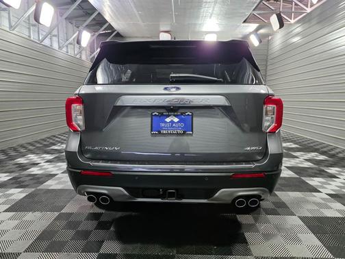2021 Ford Explorer Platinum 4WD 6-Passenger 3.0L Ecoboost SUV