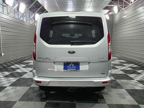 2022 Ford Transit Connect XLT w/Rear Liftgate