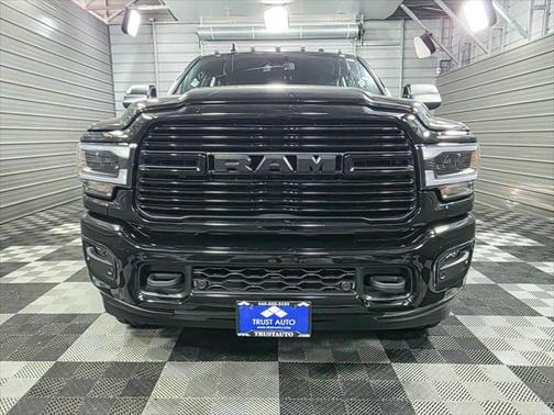 2022 RAM 2500 Laramie 4WD Crew Cab 6.4L V8 Hemi Pickup Truck w/Night/Level A Pkgs