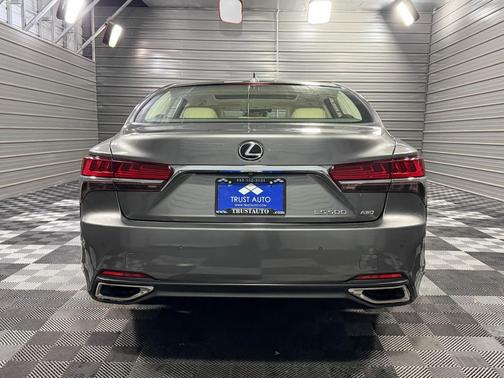 2018 Lexus LS 500 Base