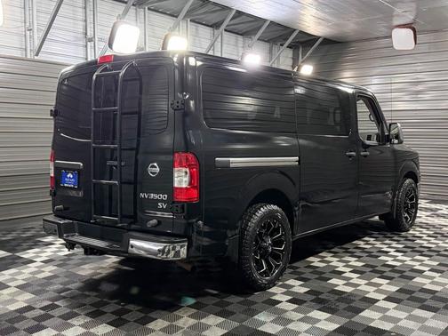 2021 Nissan NV Passenger NV3500 HD S V6