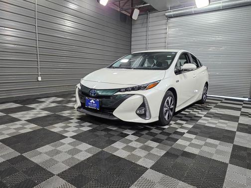 2018 Toyota Prius Prime LE
