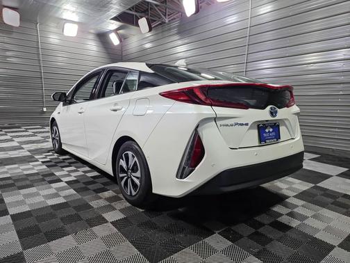 2018 Toyota Prius Prime LE