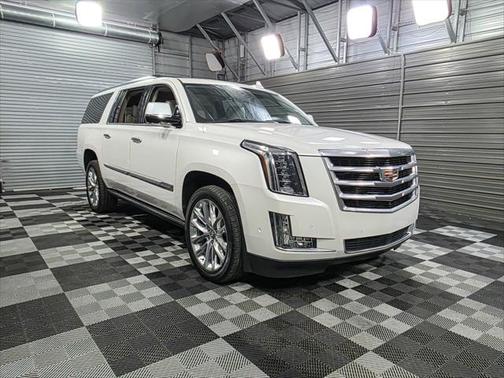 2020 Cadillac Escalade ESV Premium Luxury