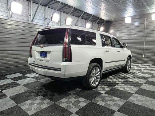 2020 Cadillac Escalade ESV Premium Luxury