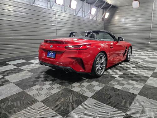 2021 BMW Z4 sDrive30i Soft-Top Convertible w/M Sport/Convenience Pkgs