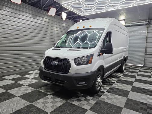 Oxford White 2023 Ford Transit-350 Base