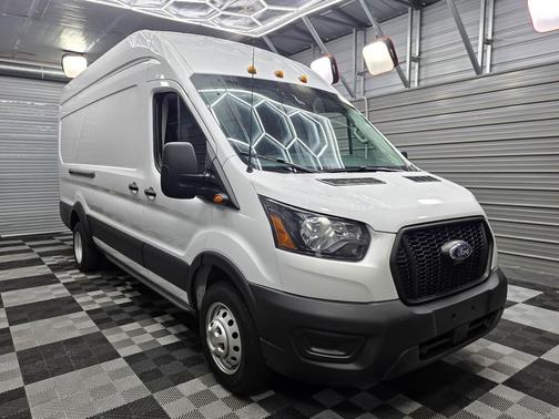 Oxford White 2023 Ford Transit-350 Base