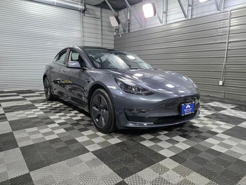 2023 Tesla Model 3 Standard Range