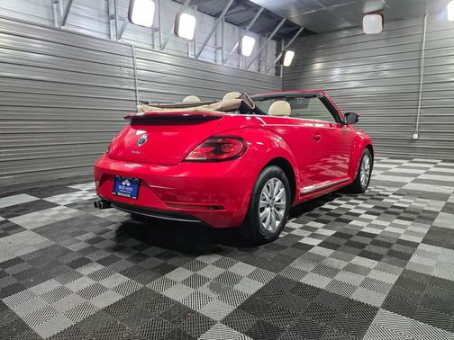 2019 Volkswagen Beetle 2.0T S