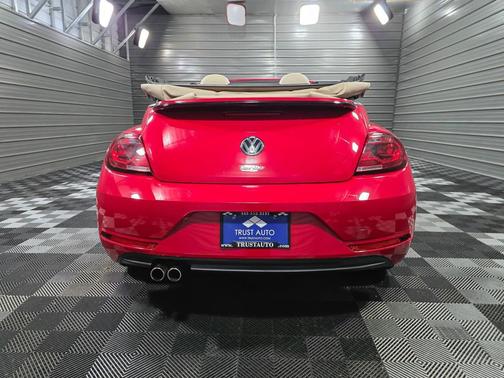 2019 Volkswagen Beetle 2.0T S