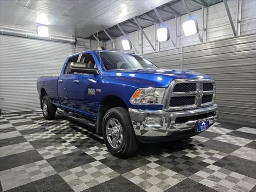 2018 RAM 2500 SLT 4WD Crew Cab 8ft Long Bed 5.7L V8 HEMI Pickup Truck