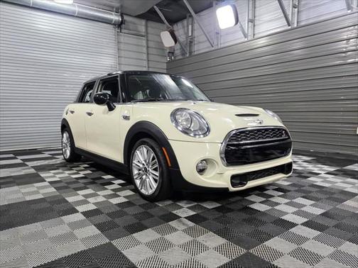 2018 MINI Hardtop Cooper S