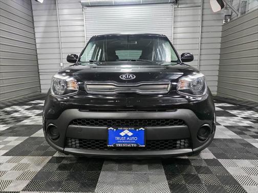 2017 Kia Soul Base