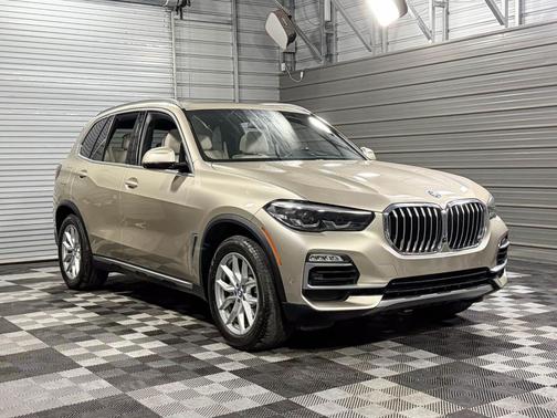 2019 BMW X5 xDrive40i AWD Luxury SUV