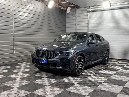 2022 BMW X6 M50i AWD Luxury SUV w/Executive Pkg