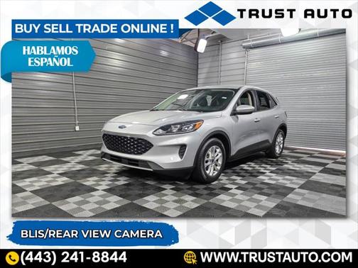 2020 Ford Escape SE