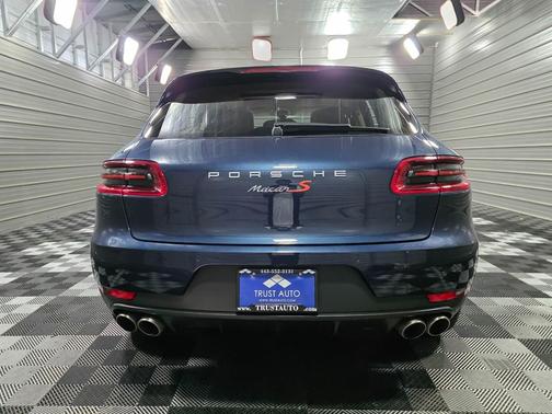 2016 Porsche Macan S AWD Luxury SUV