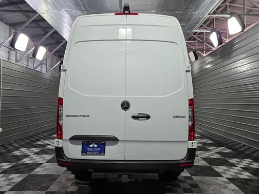 2024 Mercedes-Benz Sprinter 2500 High Roof