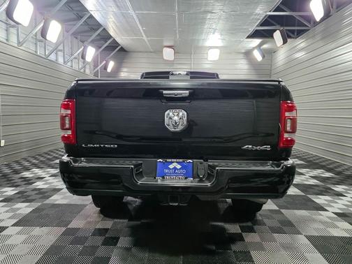 2019 RAM 3500 Limited 4WD Crew Cab 8FT Long Bed Cummins HO Diesel Pickup Truck w/Level 1 Equipment Group
