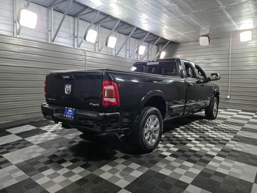 2019 RAM 3500 Limited 4WD Crew Cab 8FT Long Bed Cummins HO Diesel Pickup Truck w/Level 1 Equipment Group