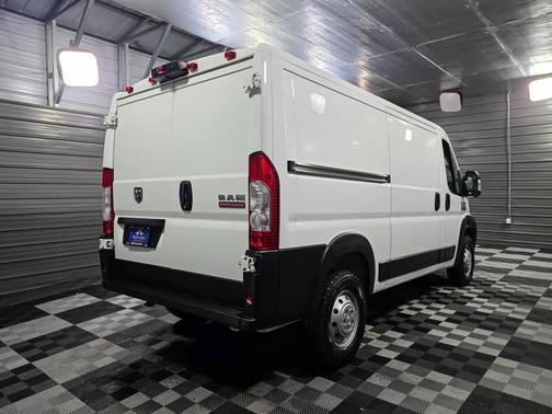 Bright White Clearcoat 2022 RAM ProMaster 1500 Low Roof