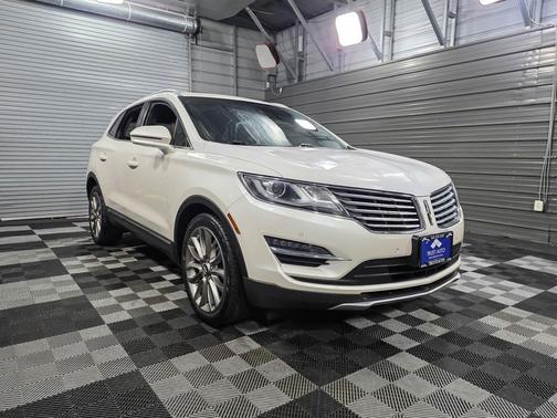 2017 Lincoln MKC Reserve