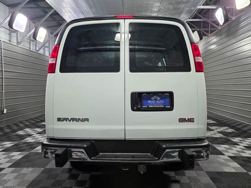 2019 GMC Savana 2500 Work Van
