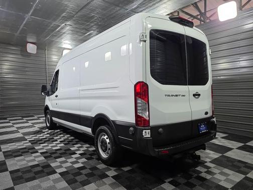 2020 Ford Transit-250 Base
