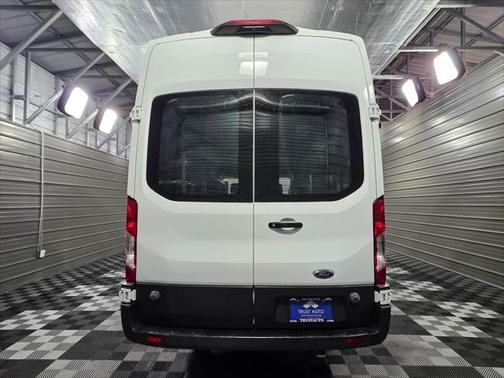 2020 Ford Transit-250 Base