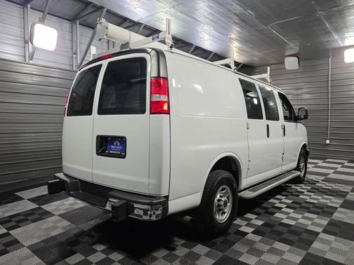 2019 GMC Savana 2500 Work Van