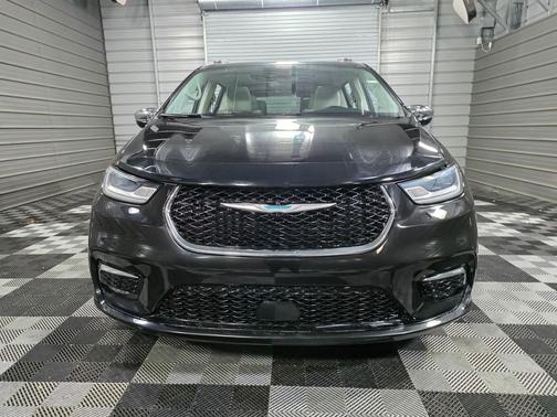 2021 Chrysler Pacifica Hybrid Limited