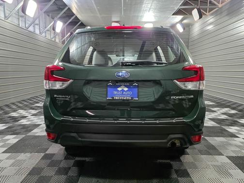 2024 Subaru Forester Base