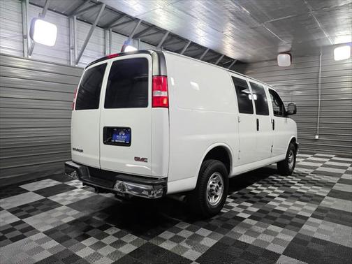 2022 GMC Savana 2500 Work Van