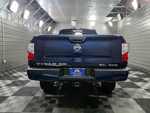 2018 Nissan Titan XD SL