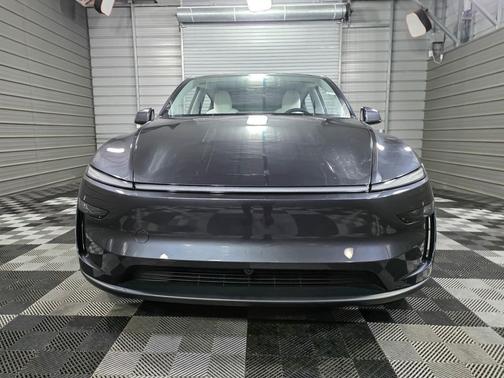 2026 Tesla Model Y Long Range Electric Luxury SUV