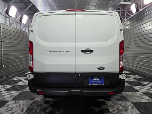 2017 Ford Transit-250 Base