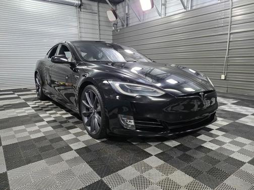 2016 Tesla Model S 75D