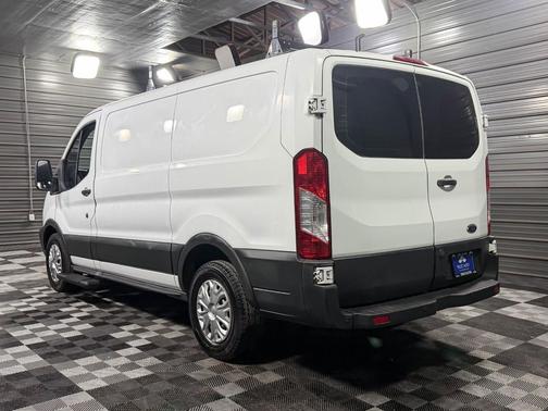 2017 Ford Transit-150 Base