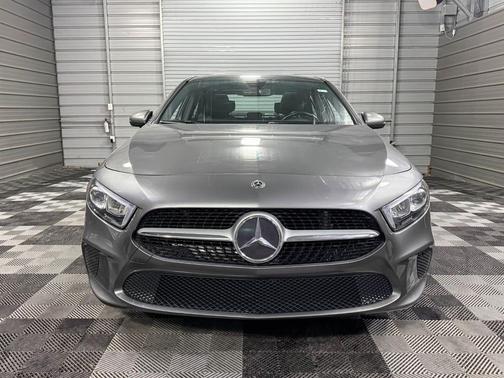 2019 Mercedes-Benz A-Class A 220 4-Door Sedan w/Premium Pkg