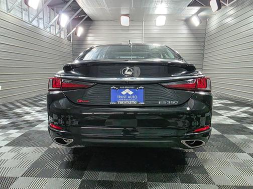 2022 Lexus ES 350 Premium