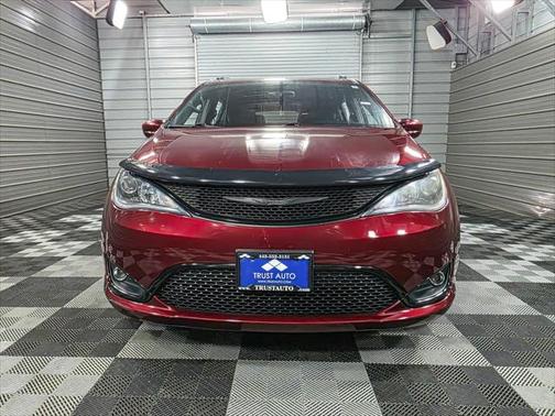 2018 Chrysler Pacifica Touring Plus