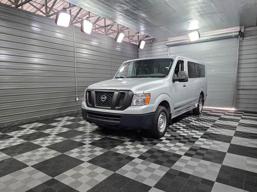 2018 Nissan NV Passenger NV3500 HD S V6