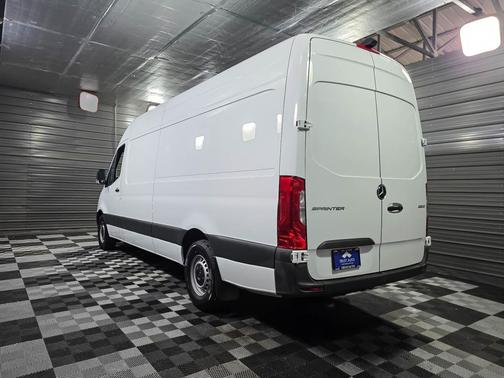 2023 Mercedes-Benz Sprinter 2500 High Roof