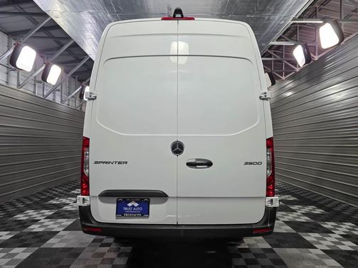 2023 Mercedes-Benz Sprinter 2500 High Roof