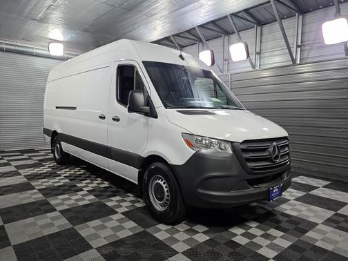 2023 Mercedes-Benz Sprinter 2500 High Roof